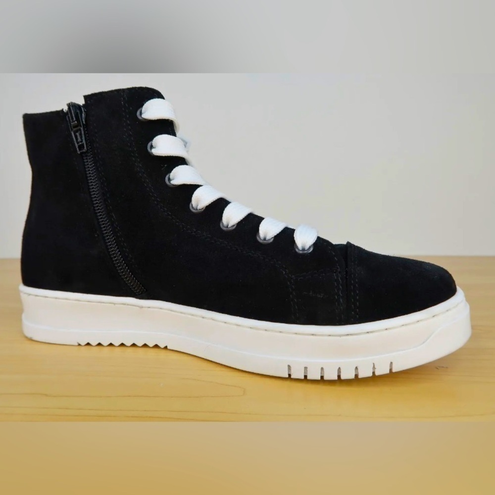 Michael Pasinkoff Black Suede Leather High Top Sneakers Women’s US 6 Euro 36 EUC - Picture 2 of 10